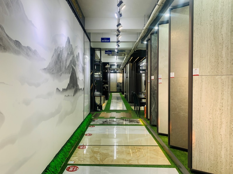 Showroom Hùng Lan