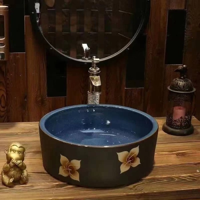 Chất liệu chậu lavabo bằng gốm