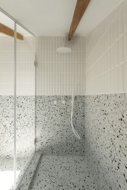 Mẫu gạch vân Terrazzo ốp tường phòng tắm