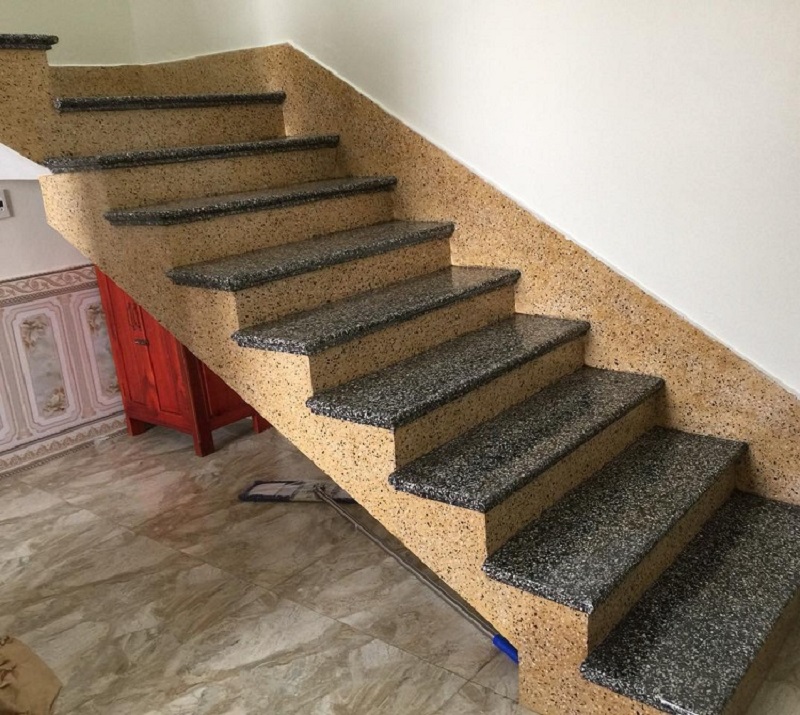 Gạch terrazzo ốp lát bậc cầu thang
