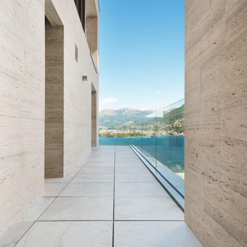 Gạch vân đá travertine ốp lát không gian ngoại thất