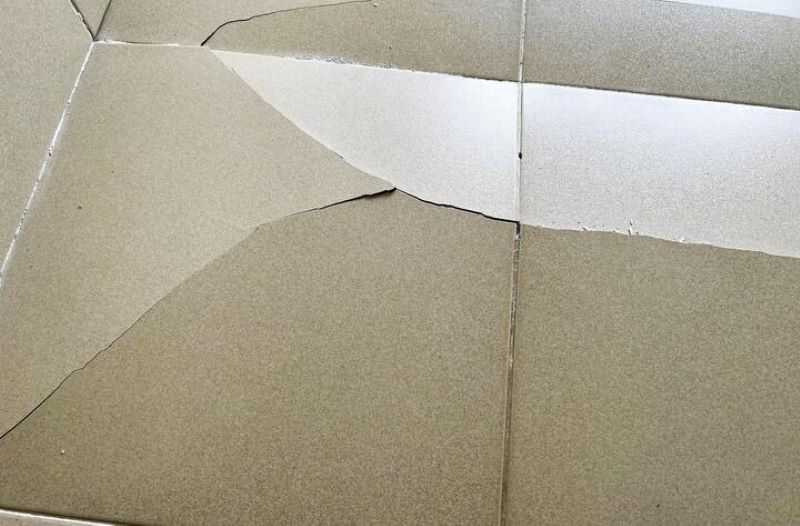 Bỏ qua chất lượng và nguồn gốc gạch