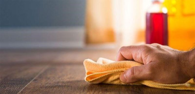 Cần chú ý hơn khi vệ sinh sàn gỗ