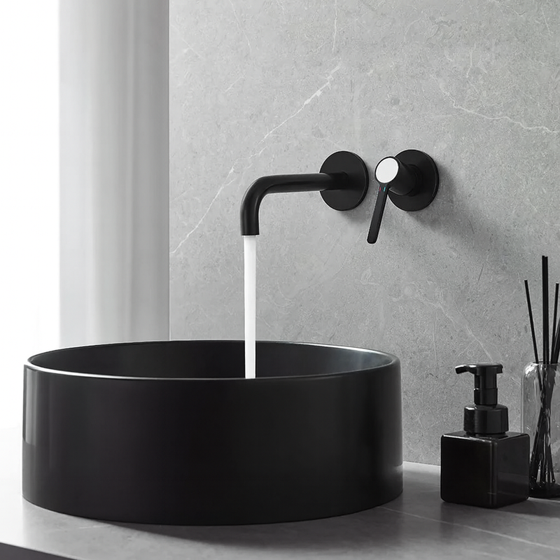 Vòi lavabo gắn tường Flova