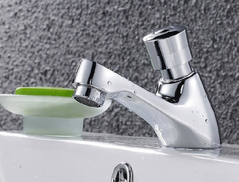 Vòi lavabo nước lạnh TOTO