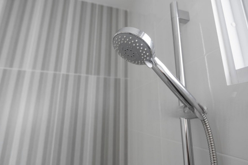 Sen tắm thường nhỏ gọn, linh hoạt và tối ưu diện tích lắp đặt 