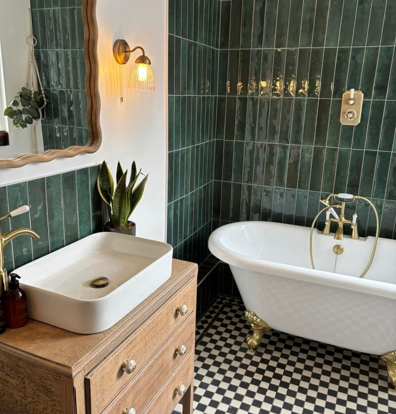 Phòng tắm cổ điển châu Âu mang vẻ đẹp hoài niệm và thanh lịch