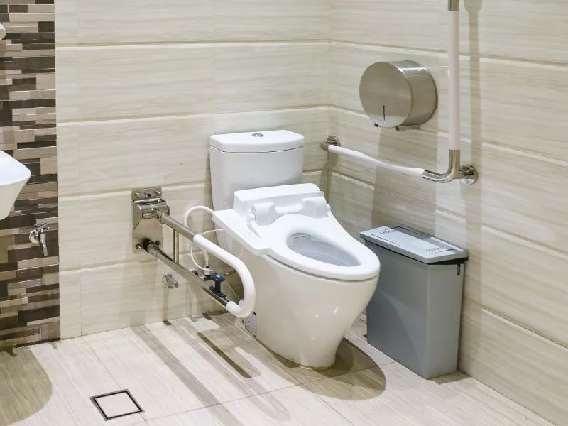 Hướng Dẫn Lựa Chọn Bồn Cầu Cho Người Cao Tuổi