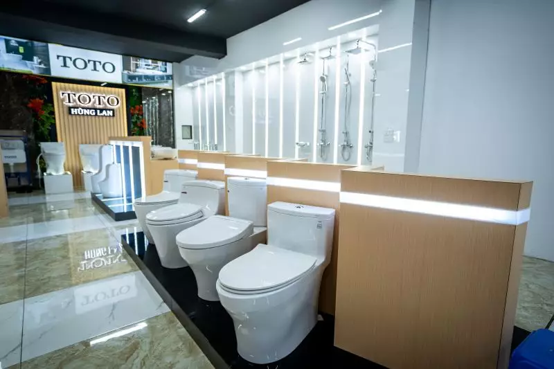 Showroom Hùng Lan - đại lý thiết bị vệ sinh TOTO