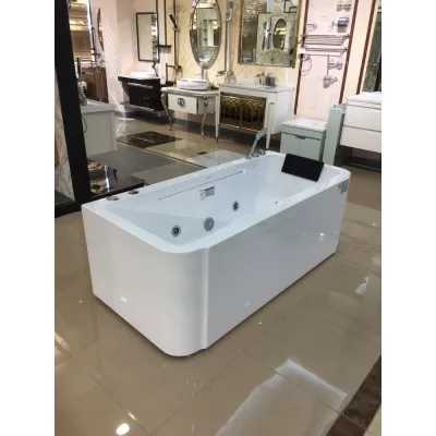 Bồn Tắm Massage Gemy G9561