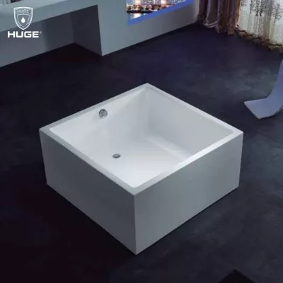 Bồn tắm ngâm Huge D-1008