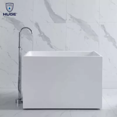 Bồn tắm ngâm Huge F-1055