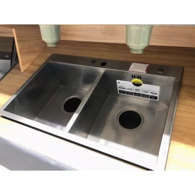 Chậu rửa bát 2 hố Brunnen KS8150